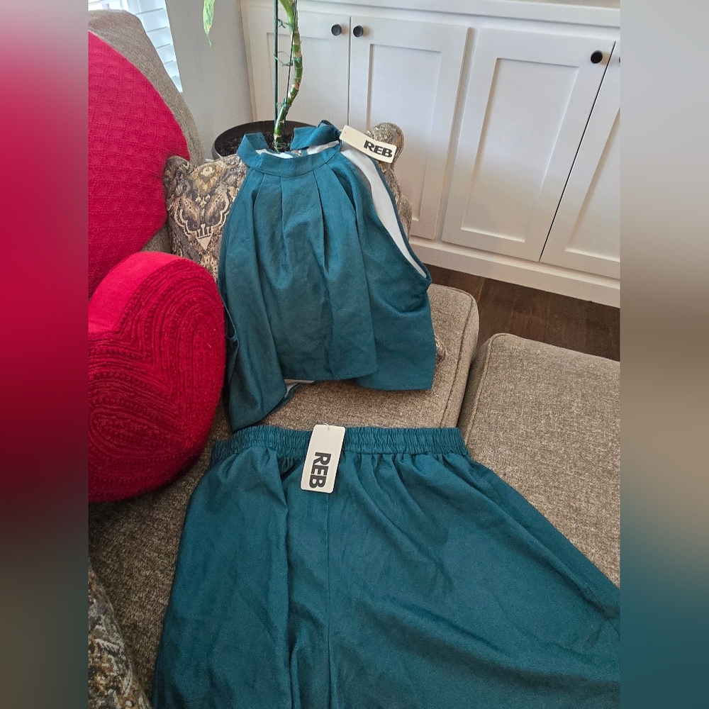 Rebdolls Green Shorts Elastic Waistband Relaxed Fit